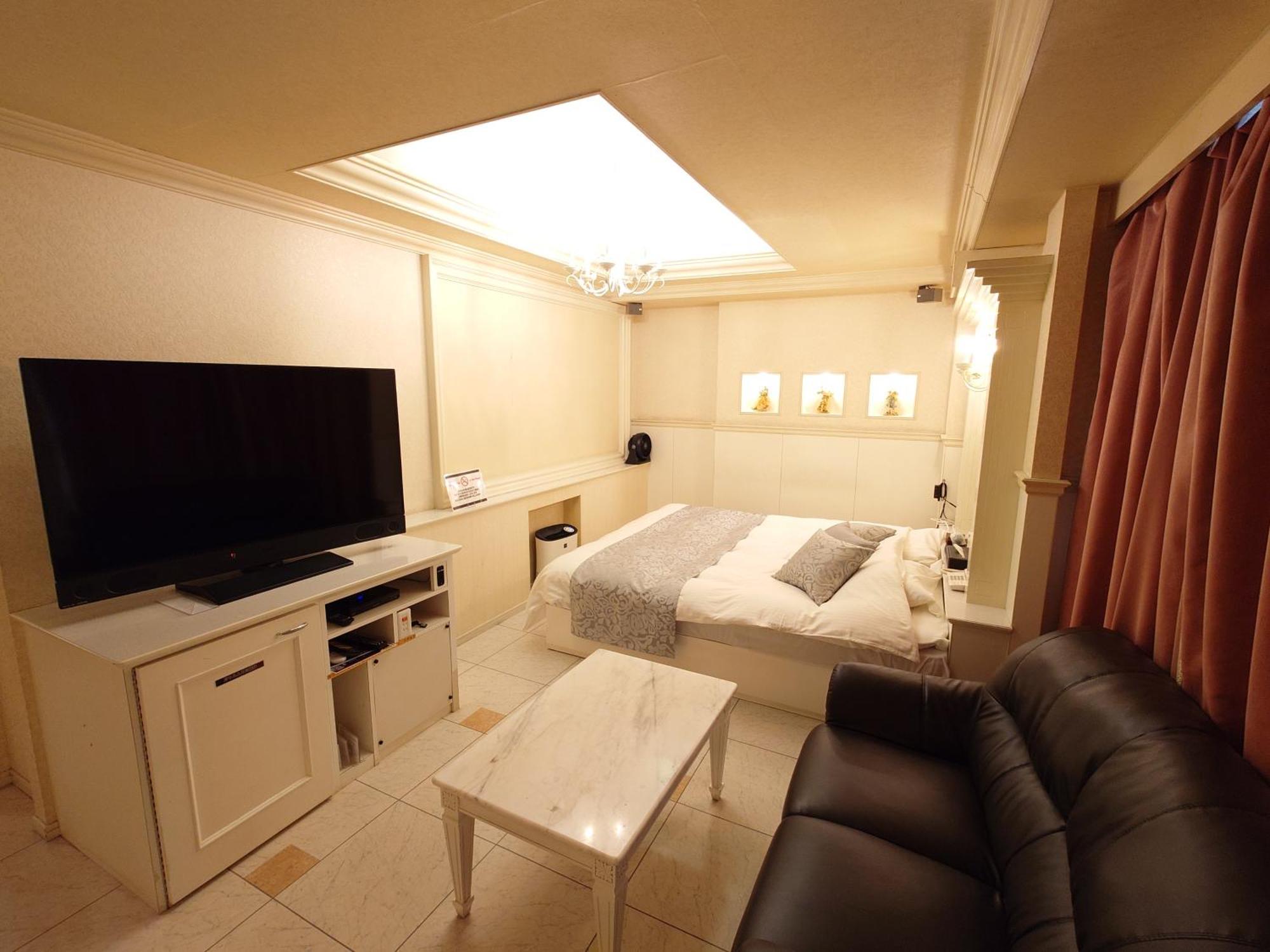 ホテル カーシュ Cache 男塾ホテルグループ (Adults Only) Himeji Extérieur photo