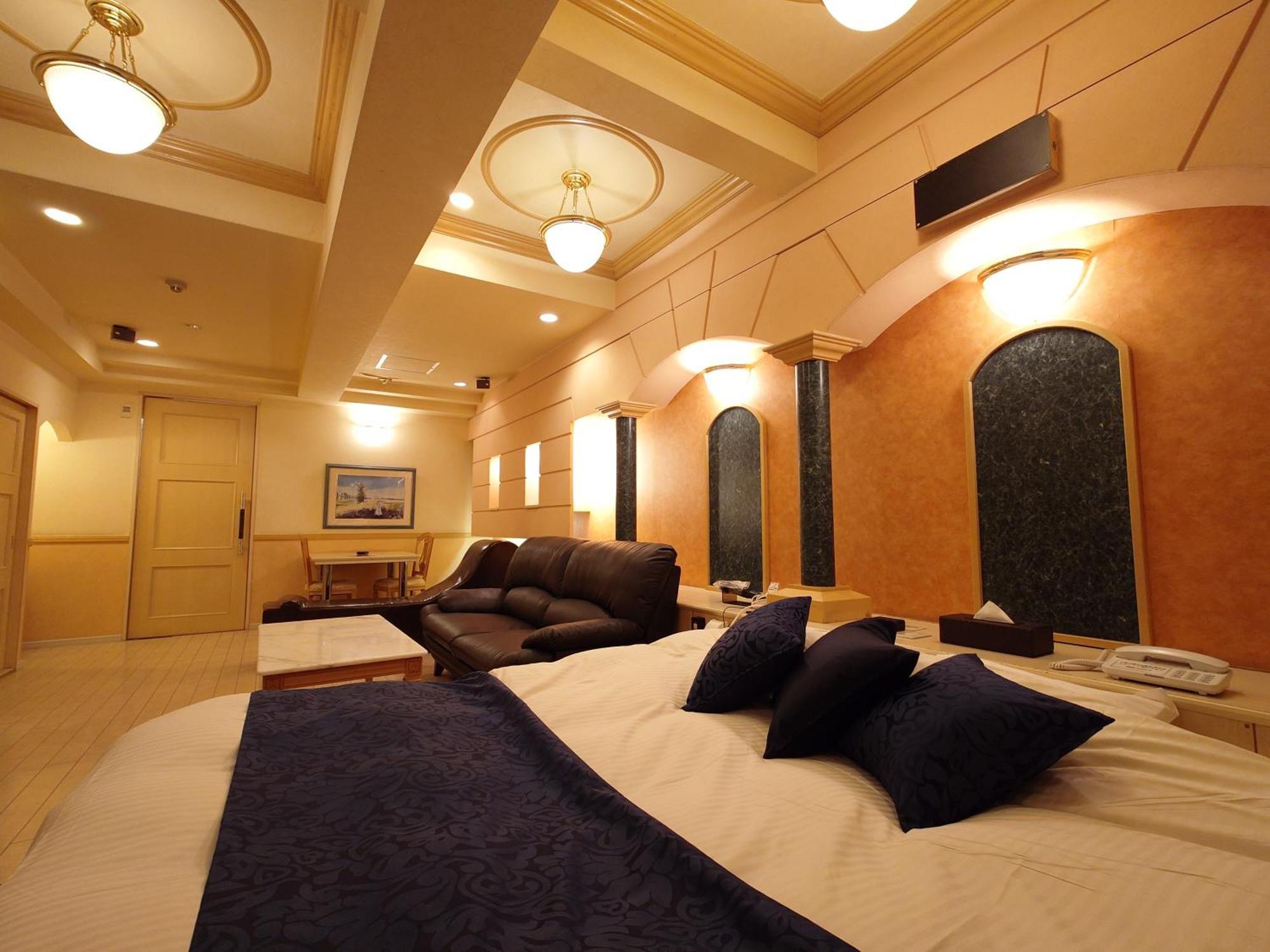 ホテル カーシュ Cache 男塾ホテルグループ (Adults Only) Himeji Extérieur photo